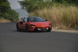 Mclaren Artura Front Right Three Quarter
