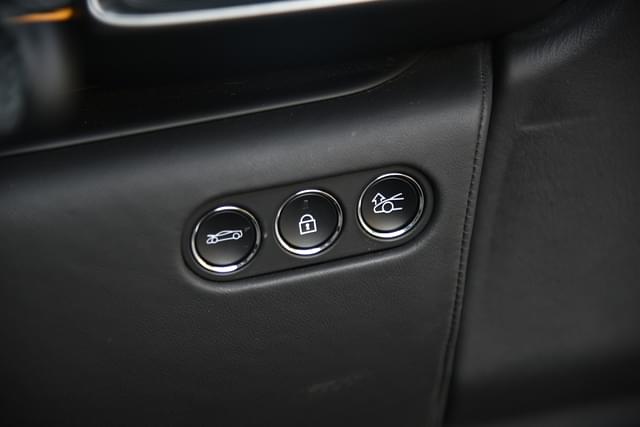 Door Controls Image - 17035
