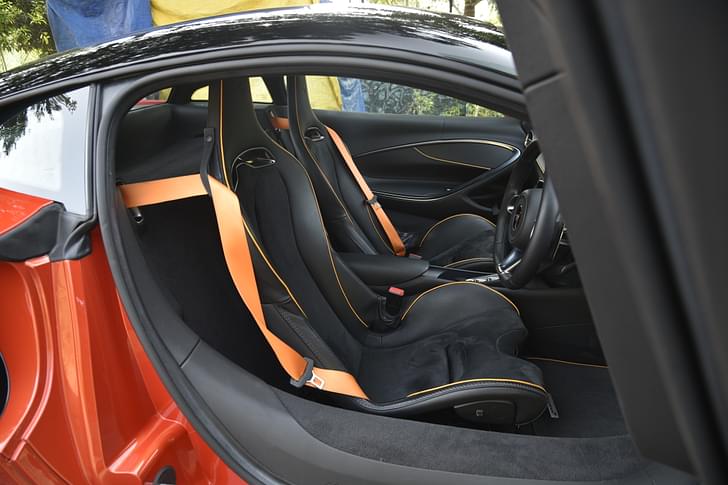 Mclaren Artura Second Row Seats