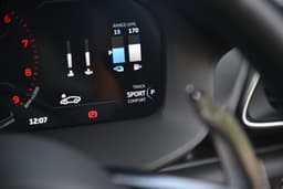 Mclaren Artura Dashboard
