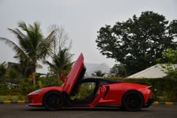Mclaren Gt Front Right Three Quarter