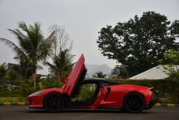 Mclaren Gt Front Right Three Quarter