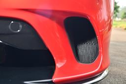 Mclaren Gt Color Red