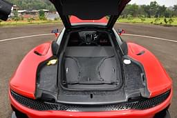 Mclaren Gt Color Red