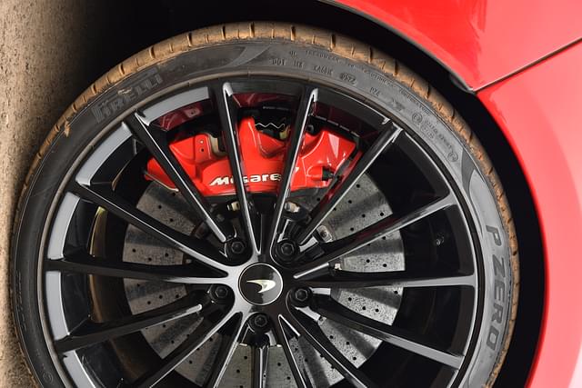 Alloy Wheels Image - 8806