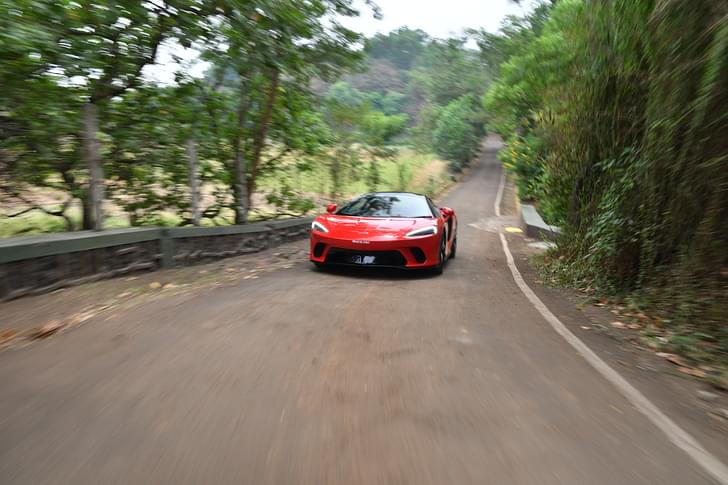 Mclaren Gt Front Right Three Quarter
