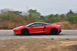 Mclaren Gt Front Right Three Quarter