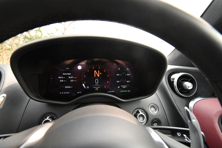 Mclaren Gt Dashboard