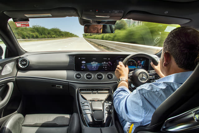 Dashboard Image - 33500