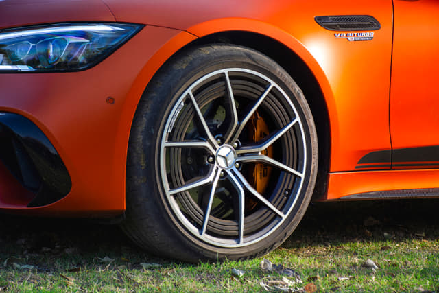 Headlight Image - 33493
