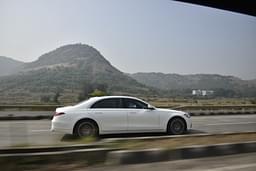 Mercedes Benz S Class Front Right Three Quarter