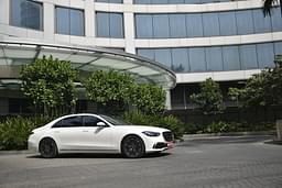 Mercedes Benz S Class Front Right Three Quarter