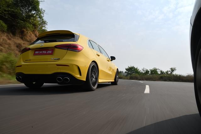 Rear View Image - 8710
