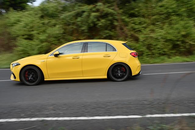 Alloy Wheels Image - 8729