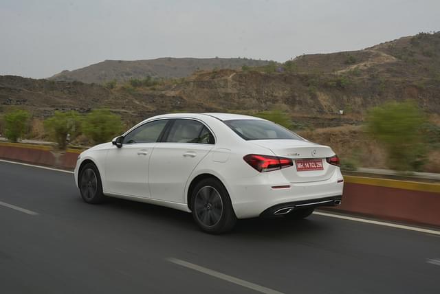 Rear View Image - 9371