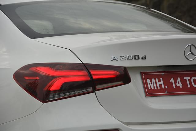Rear View Image - 9410