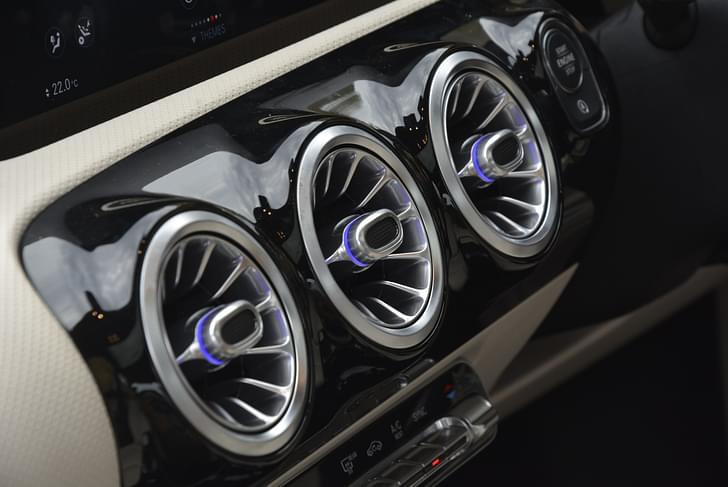 Mercedes Benz A Class Limousine Infotainment System