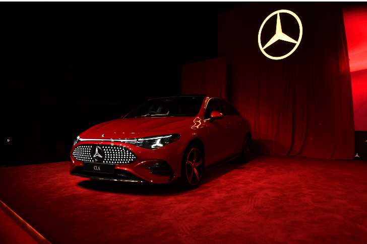 Mercedes Benz Cla Electric Front Right Three Quarter