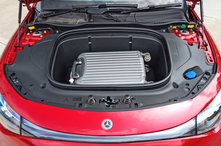 Mercedes Benz Cla Electric Color Red