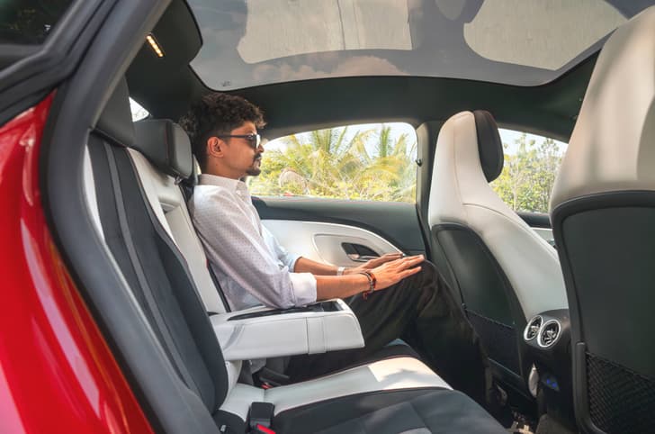 Mercedes Benz Cla Electric Second Row Seats