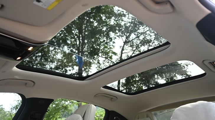 Mercedes Benz E Class Car Roof
