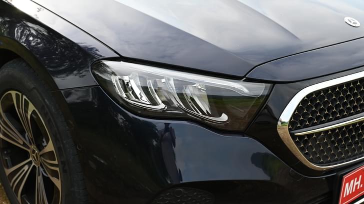 Mercedes Benz E Class Headlight