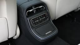Mercedes Benz E Class 2Nd Row Ac Vent