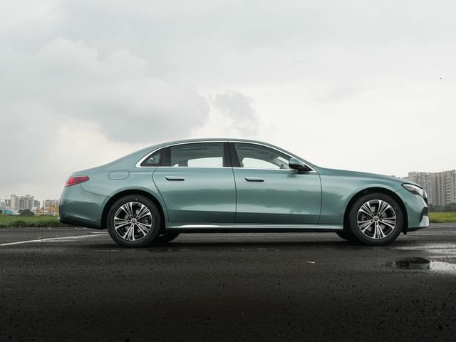 Alloy Wheels Image - 30017