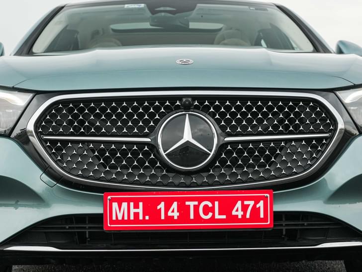 Mercedes Benz E Class Front View