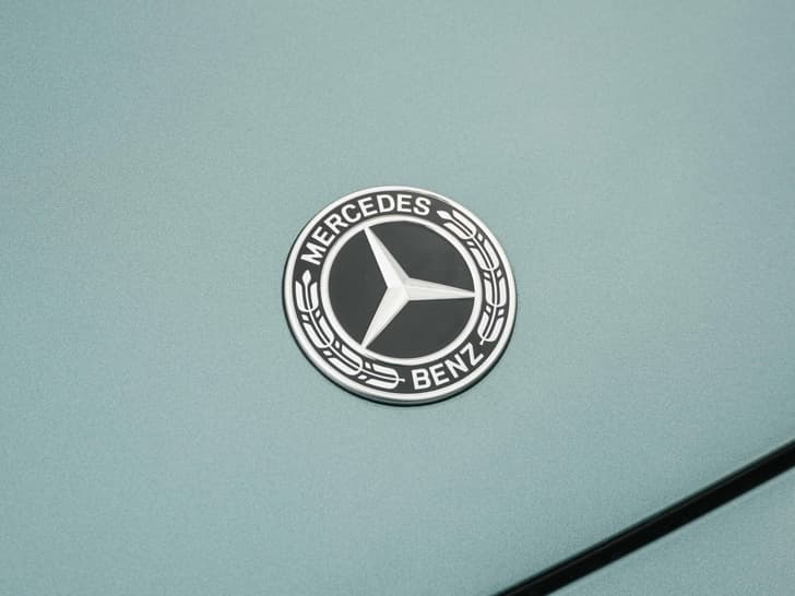 Mercedes Benz E Class Color Green