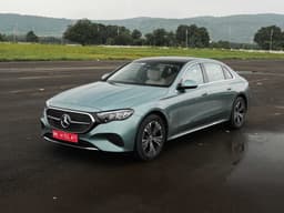 Mercedes Benz E Class Front Right Three Quarter