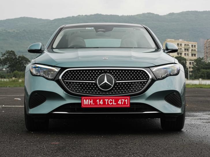 Mercedes Benz E Class Front View