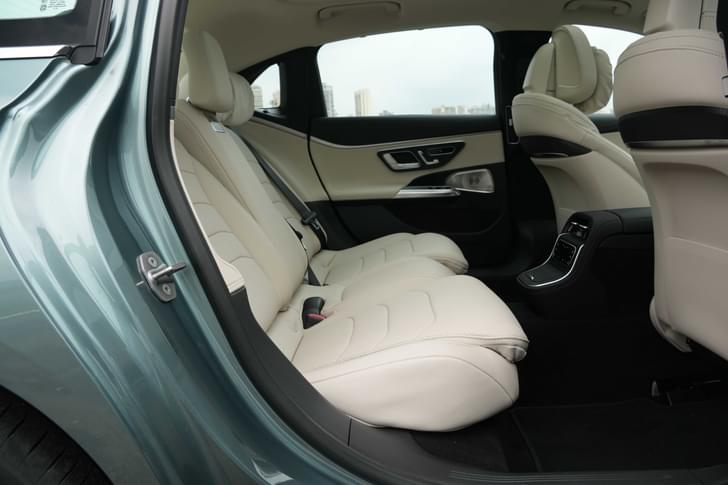 Mercedes Benz E Class Second Row Seats