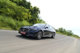 Mercedes Benz E Class Front Left Three Quarter