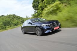 Mercedes Benz E Class Front Right Three Quarter