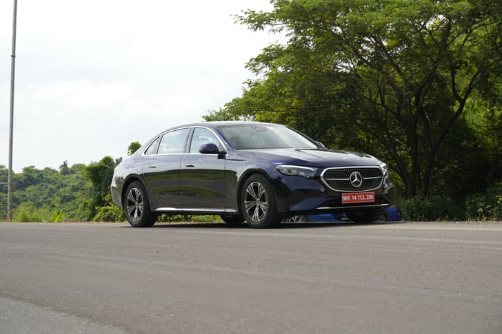 Mercedes Benz E Class Front Right Three Quarter