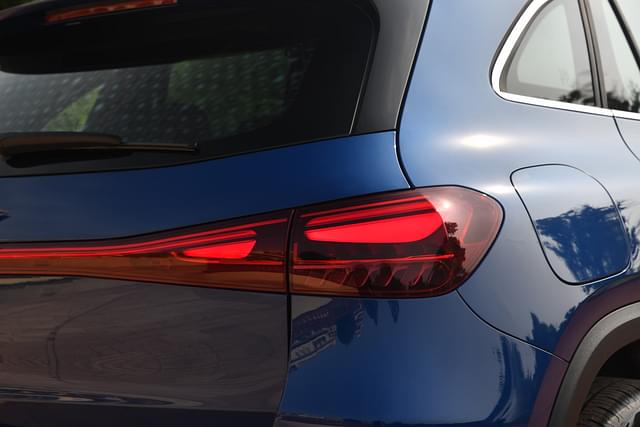 Rear View Image - 9499