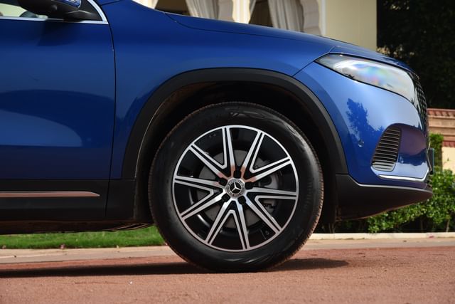 Front Left Three Quarter