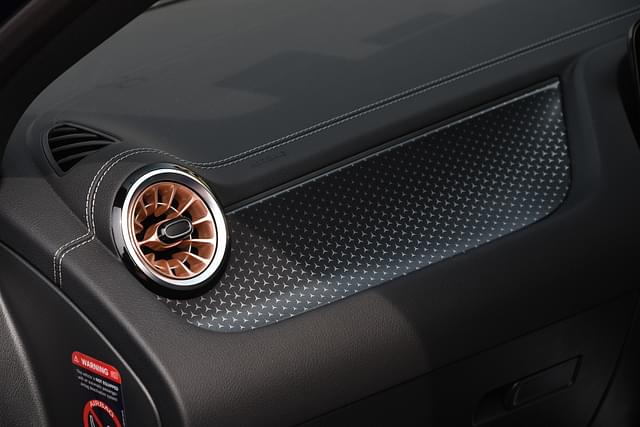 Dashboard Image - 9581