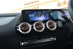 Mercedes Benz Eqa Dashboard