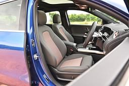 Mercedes Benz Eqa Front Row Seats