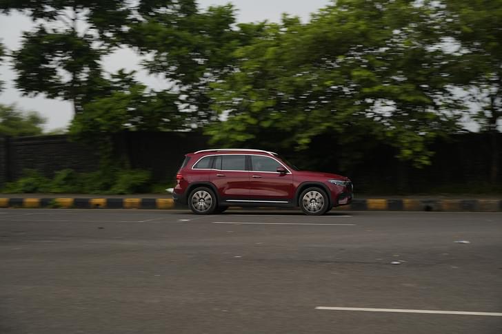 Mercedes Benz Eqb Front Right Three Quarter