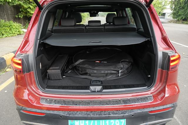Rear View Image - 9535