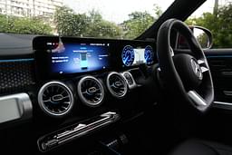Mercedes Benz Eqb Dashboard