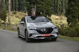 Mercedes Benz Eqe Suv Front Right Three Quarter