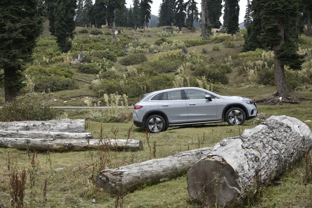 Front Right Three Quarter