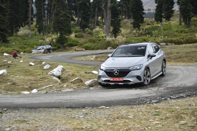 Front Right Three Quarter