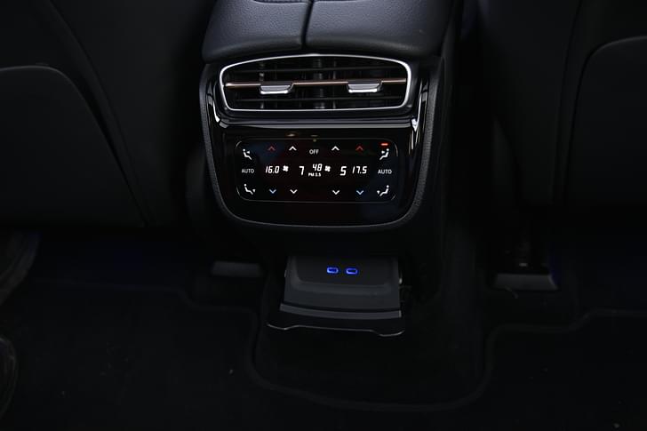 Ac Vents Front