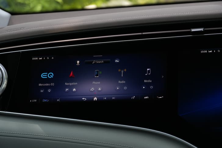 Mercedes Benz Eqs Suv Dashboard
