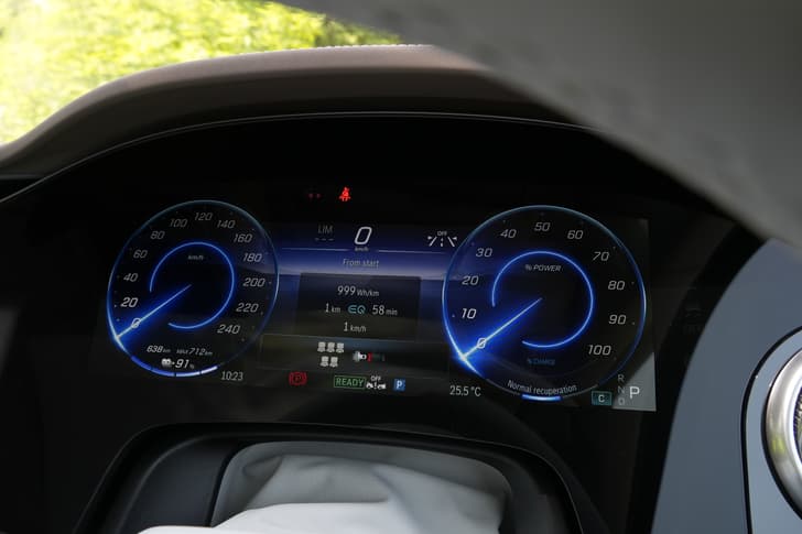 Mercedes Benz Eqs Suv Dashboard